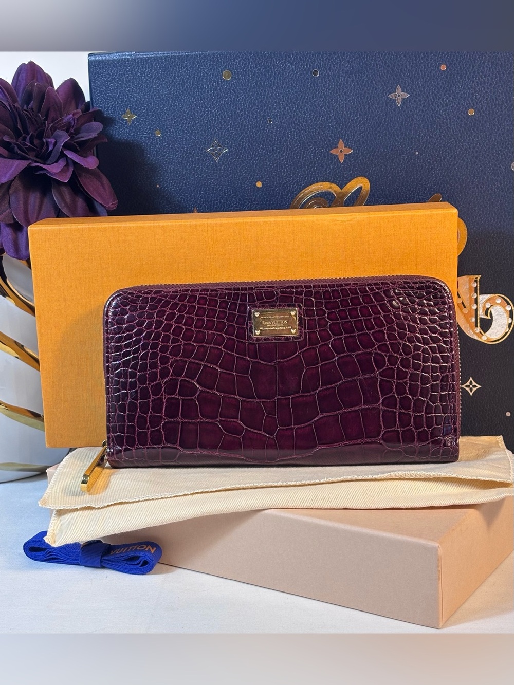 Authentic Louis Vuitton Exotic Alligator Zippy Wallet